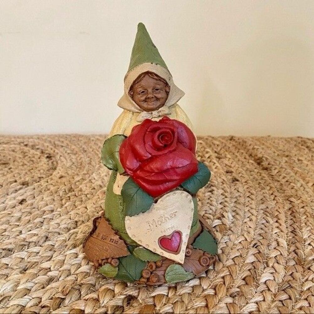 Tom Clark Gnome To Mother Love Resin Figurine Collectible Christmas Cairn Studio